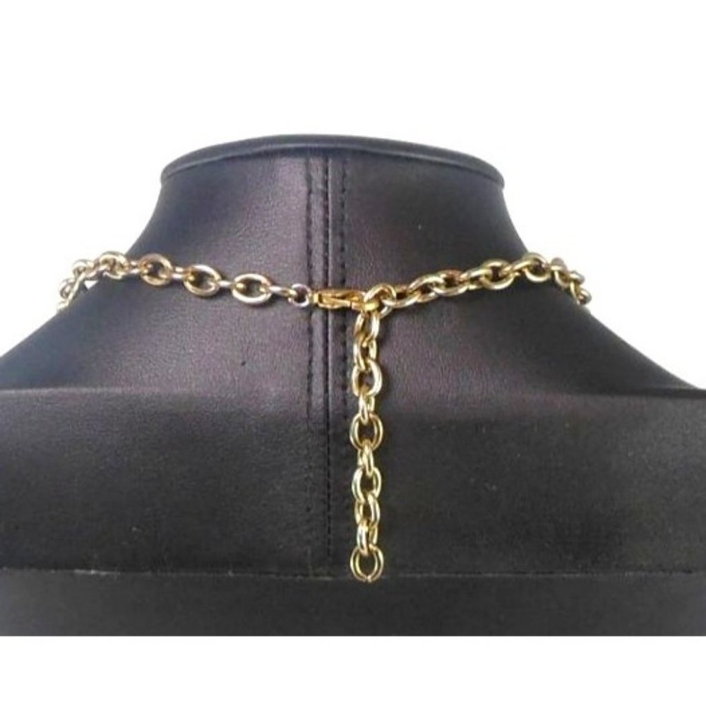 Ornate Multitiered Dangle Regency Pendant Brooch Necklace with Onyx in Gold Tone - Picture 6 of 6